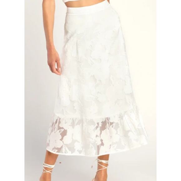 LULU'S sz S Certainly Stylish White Burnout Floral Ruffle Midi Skirt NEW B53 - Picture 1 of 8